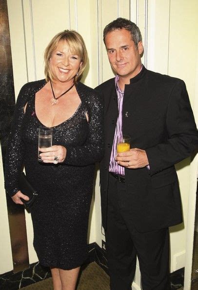 phil vickery girlfriend|is phil vickery dating.